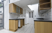 Middlerig kitchen extension leads
